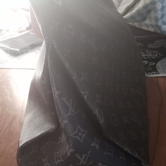 Louis Vuitton brass monogram artsy - Picture 2 of 4